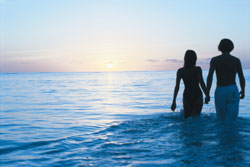 Romantikus naplemente a tengerparton
